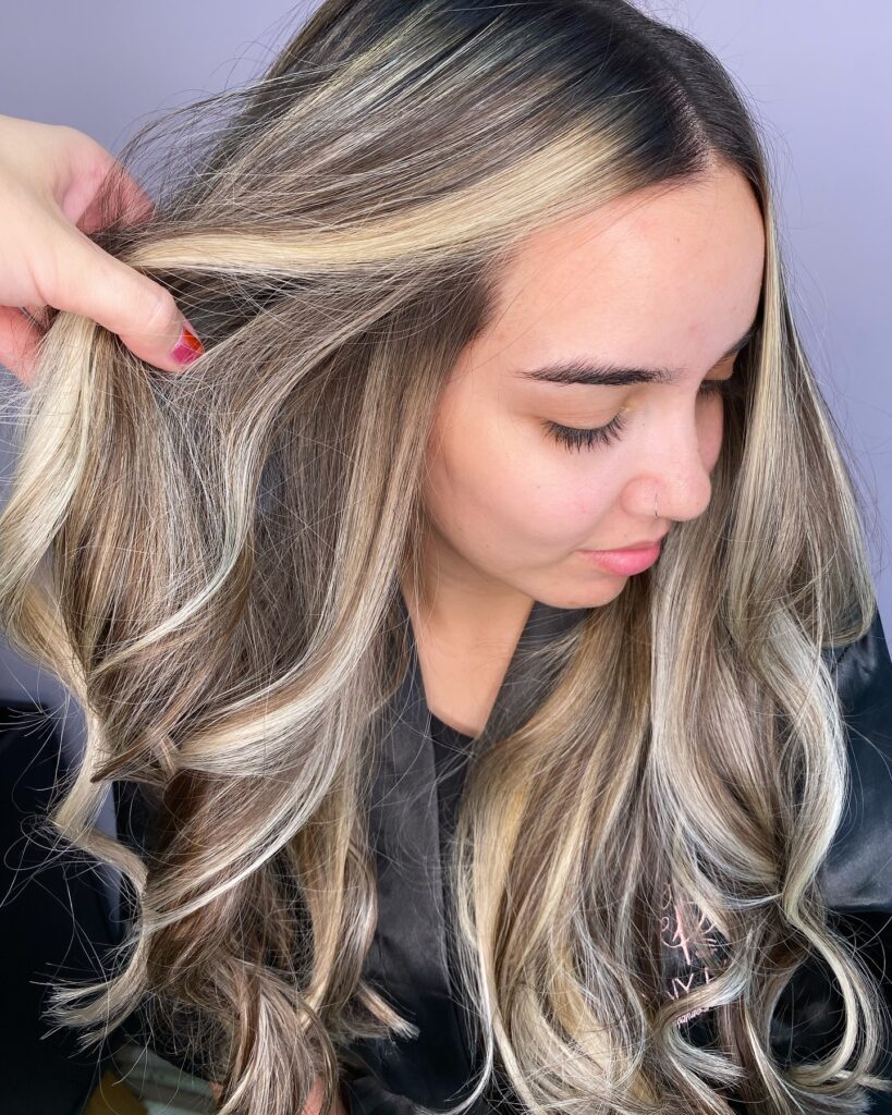 Coloração e mechas – Espaço Danny Padial, Centro, Agudos - SP – foto 21